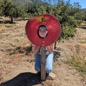 Meet your Posher, Courtney